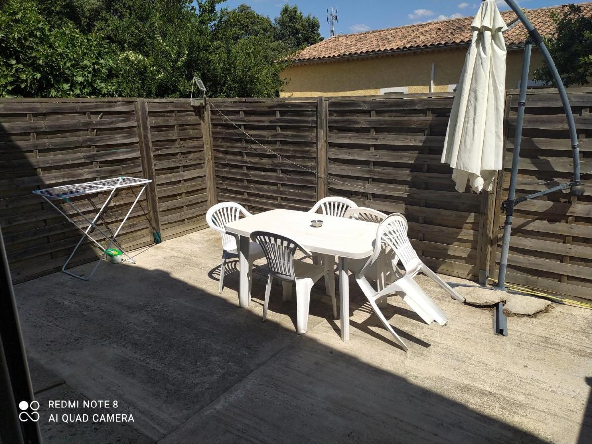 Appartement Saint Bauzely Exteriör bild
